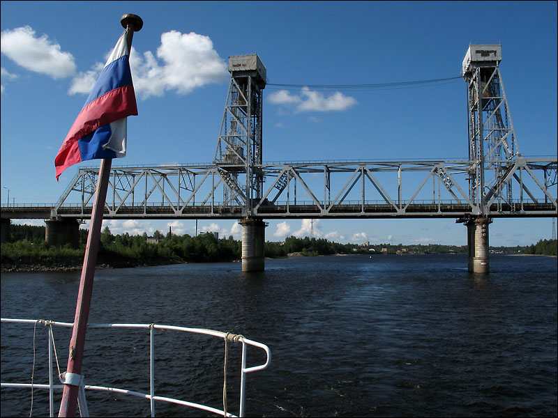 мост в Лодейном Поле