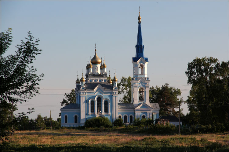 Церковь льгов. Храм в Белице Курская область.